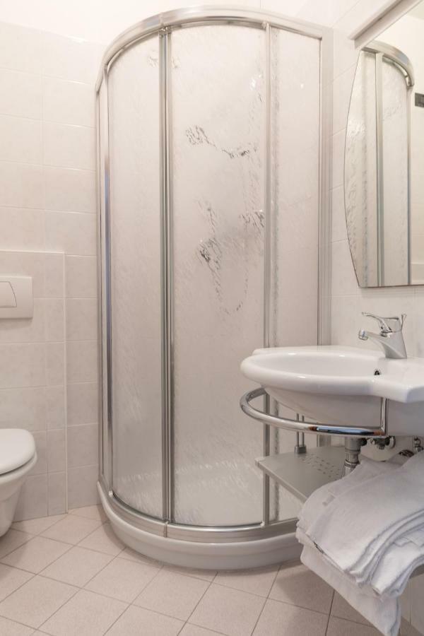 Hotel Sabrina Sottomarina Εξωτερικό φωτογραφία